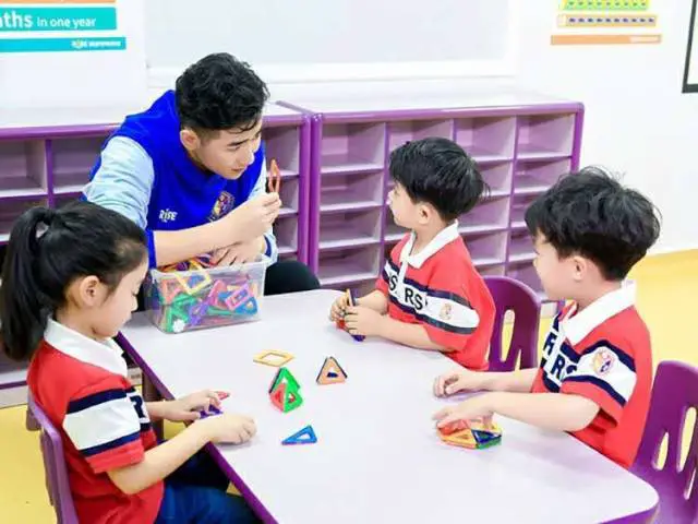 如何调整分卫的心理状态以应对比赛压力_0